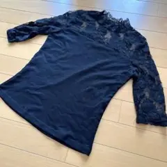 黒　レース　Tシャツ
