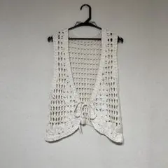アイボリー　編み込みはビスチェ