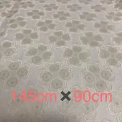 ホワイト　生地　クローバー　大判