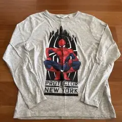 スパイダーマン　グレー