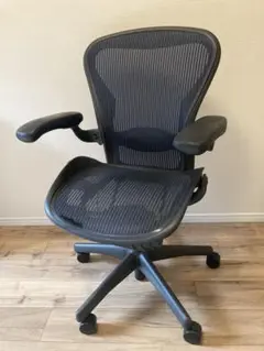 【中古】Herman Miller アーロンチェア(メッシュ部分破れあり)