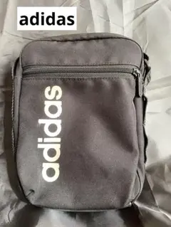adidas ブラック ショルダーバッグ