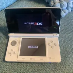 Nintendo 3DS ホワイト 本体