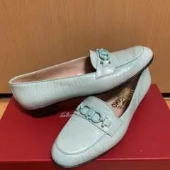 フェラガモ 6.5 D