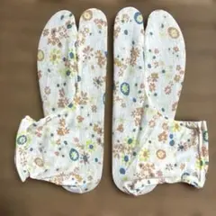 [新品未使用] 足袋靴下　足袋ソックス　2本指ソックス　オシャレ足袋　薄手　花柄