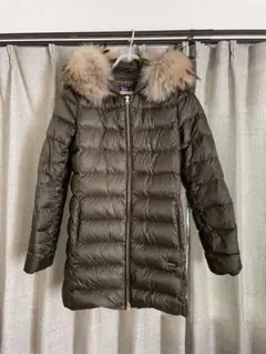 Woolrich ミドル丈ダウン カーキ