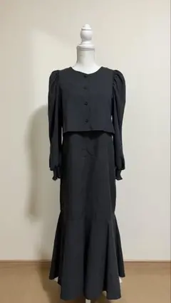 レディースフレアスカートセットアップ