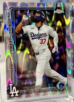 テオスカー・ヘルナンデス レイウェーブ加工 Topps Chrome 2025