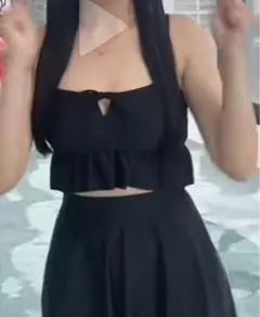 ブラックフリルセパレート水着