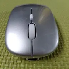 匿名配送　新品 ワイヤレス マウス ブルートゥース 充電式　無線　　NZ123E