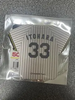 阪神タイガース　糸原健斗　シークレットユニフォーム型缶バッジ
