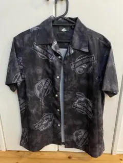 ジュラシックワールド　シャツ　Mサイズ