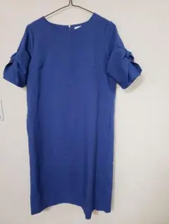 美品　テチチ ロングワンピース 半袖 麻っぽい生地 袖リボン 青