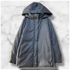 1565　マーリエパーエフデ　フード付きダウンコート　グレー　軽量　上品アウター