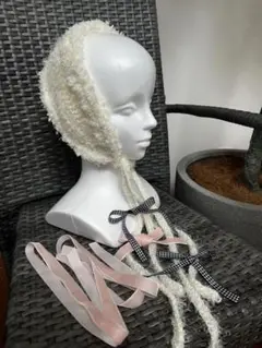 ふわふわ　ヘッドドレス　ヘアアクセ　ハンドメイド　毛糸　イヤマフ　オフホワイト