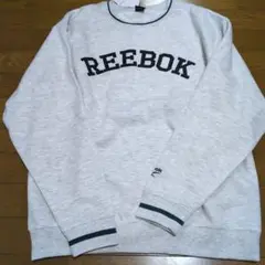 Reebok グレー トレーナー Lサイズ