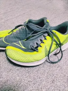 NIKE ズームライバルフライ2 ランニングシューズ グレー/イエロー