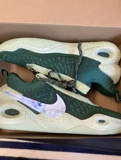 NIKE バスケ スニーカー