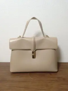 VISショルダーバッグ