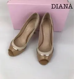 DIANA ダイアナ ベージュパンプス パテント ダイアナ