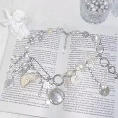 Item thumbnail for item e7743b67-2e56-4438-8591-297177877371