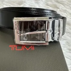 TUMI 新品未使用✨トゥミ バックル レザー ベルト 黒 ブラック 箱付き