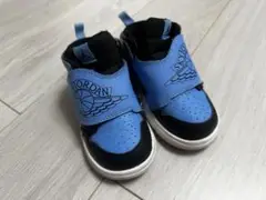 Item thumbnail for item b3abb9eb-eb72-45f1-94f3-46192aa52871