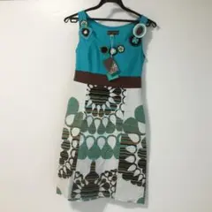 【値下げ】　puravida フラワーパターン ワンピース　新品　S