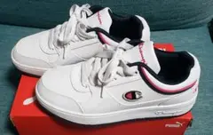 Champion スニーカー ホワイト/ネイビー/ピンク　24.0cm