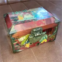 中国美術 人物風景絵 宝石箱 ジュエリーボックス 真鍮装飾 魚型南京錠風