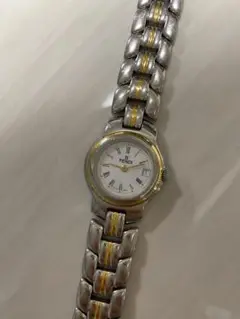 FENDI フェンディ 腕時計 シルバー ゴールド