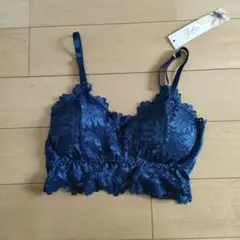 新品　未使用　ナイトブラ　ブラジャー　紺　ネイビー　レース　花柄　M