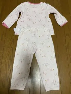 ユニクロ　パジャマ　100