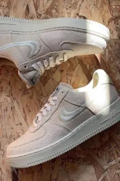 STUSSY NIKE スニーカー 【値下げしました】
