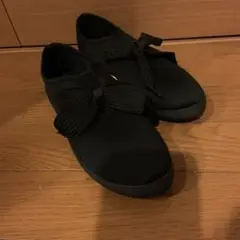 リボンスニーカー