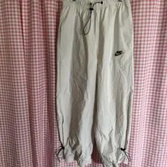 SALE Nike ドローストリングパンツ M クリーム色