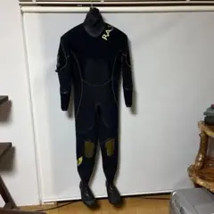 必見!RASH ドライスーツ