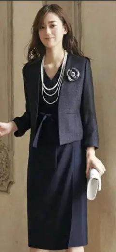 Item thumbnail for item 81b5d0cb-1f99-470b-ae72-231d1354b85b