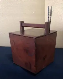 Item thumbnail for item e9da1cb7-0cd6-45f9-884d-efe5d468bd9e