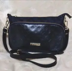 ☆訳あり美品☆russet ラシット　ブラックショルダーバッグ