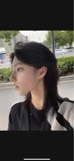 Item thumbnail for item de18dc12-010f-4a7e-9eed-8484607e3aec