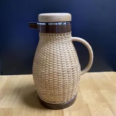 Item thumbnail for item b1ac0ce3-98bb-4223-b47c-e298ccd44b6d