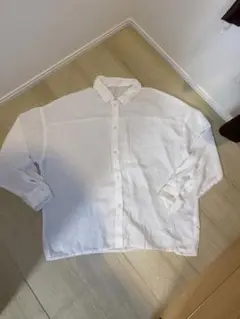 アズール 白シャツ ブラウス