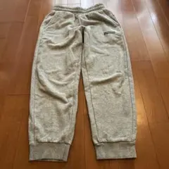 プーマ　グレー スウェットパンツ　裏起毛　150
