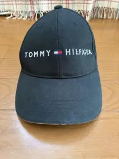 TOMMY HILFIGER ブラック キャップ