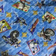 仮面ライダーブレイド　キルティング生地　幅98cm×47cm
