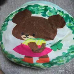 くまのクッション