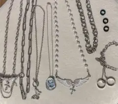 ▲イヤーカフ/ネックレス/ブレスレット等...アクセサリー まとめ売り