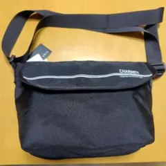 新品ショルダーバッグ