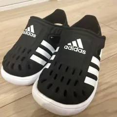 【新品未使用】adidas ブラック サンダル 14cm